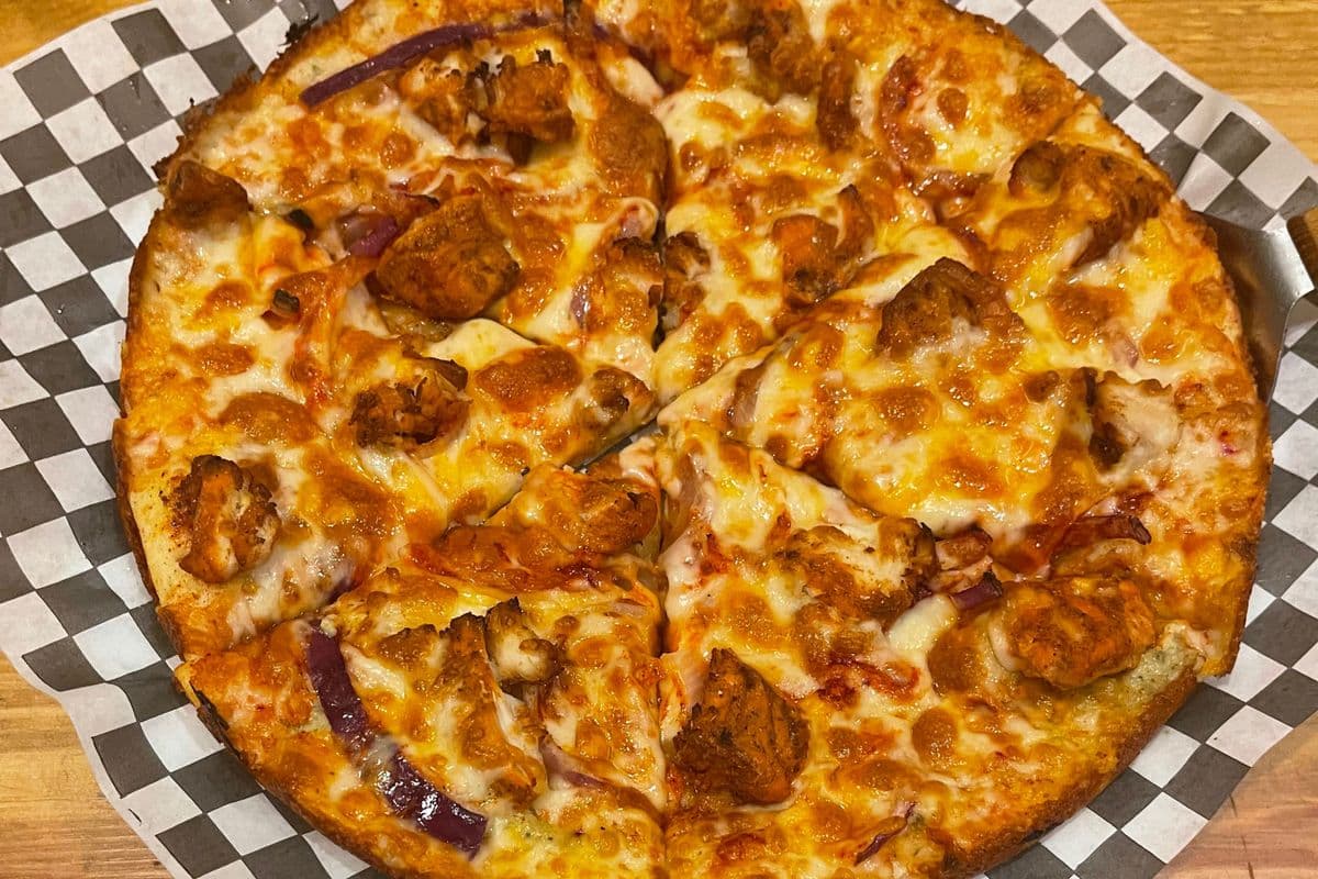 10" Tandoori Chicken Pizza