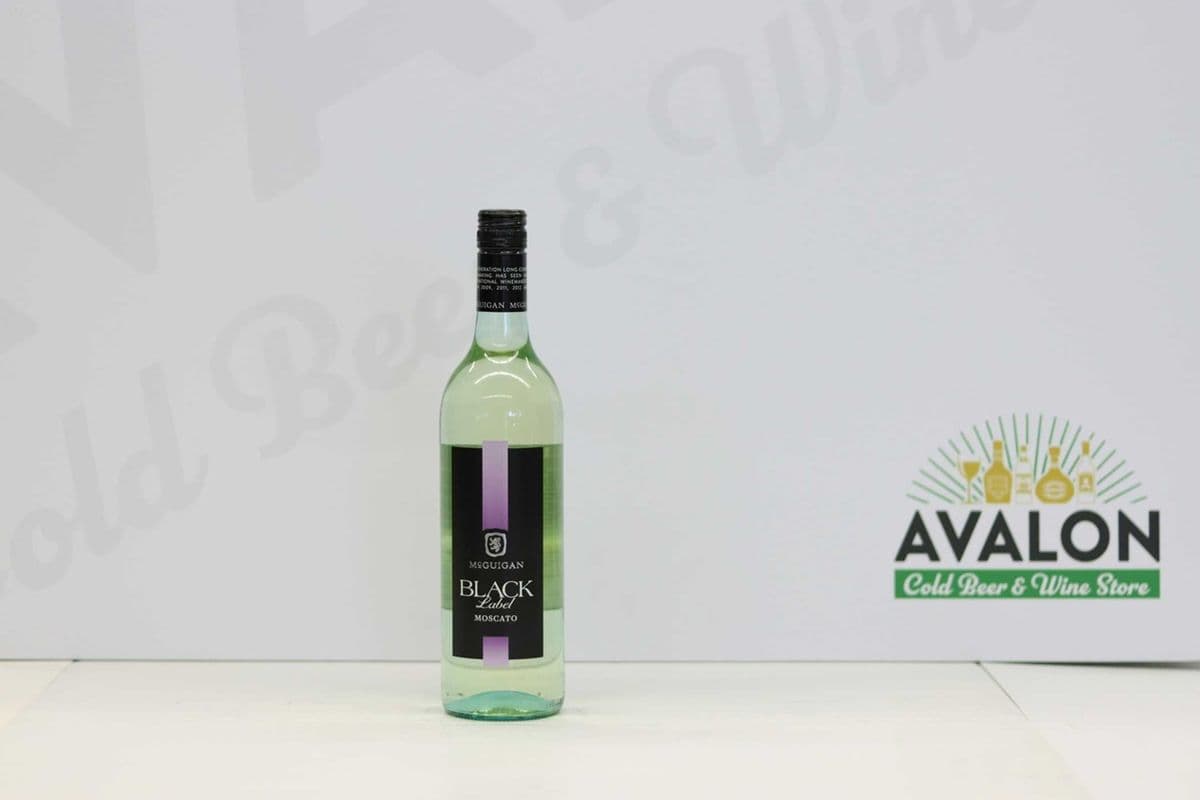 McGuigan Black Label Moscato 750ml Bottle (1 x 750ml)