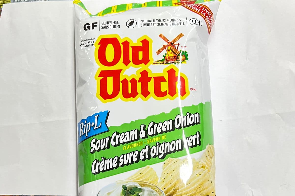Old Dutch Sour Cream & Green Onion (255 g)