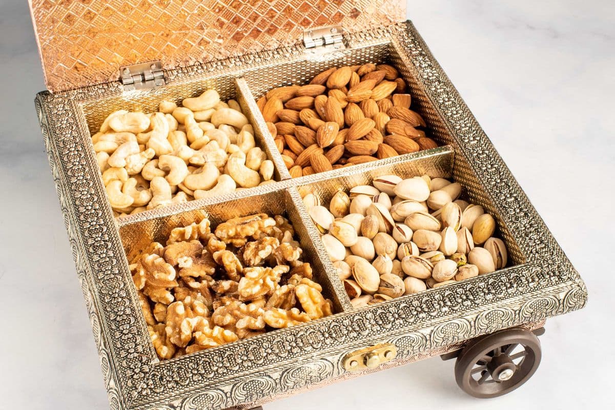 Car - Dry Fruit Box