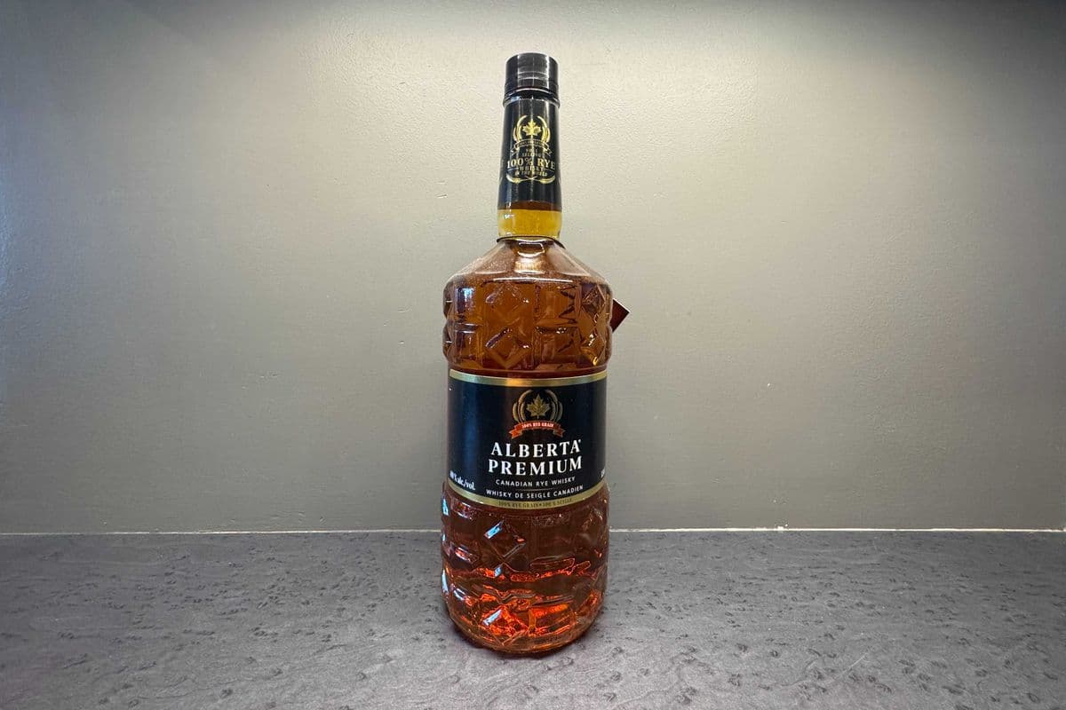 Alberta Premium Rye Whiskey 1.14L Bottle (1 x 1.14L)