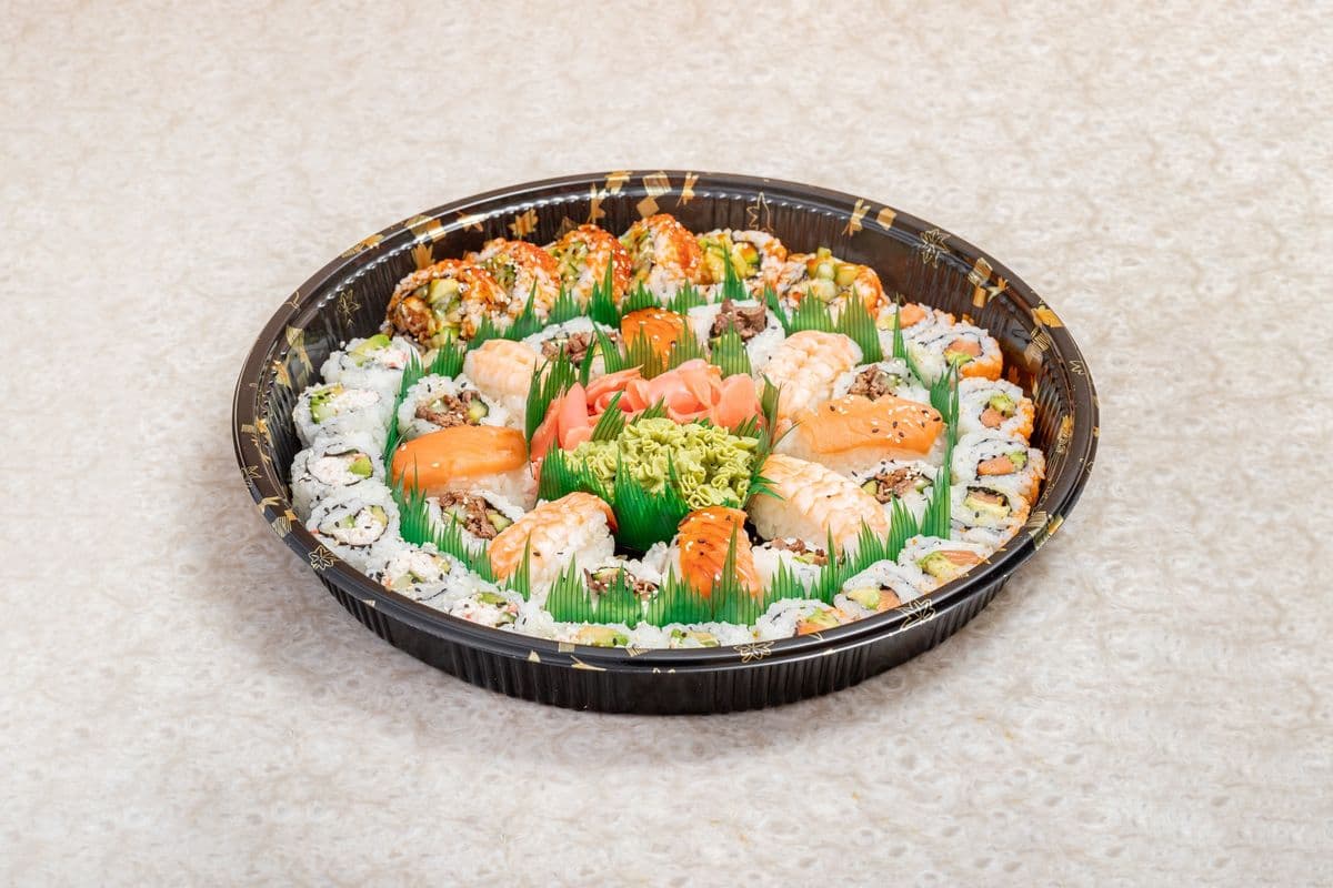 G. Sushi Roll Combination (40 pcs)