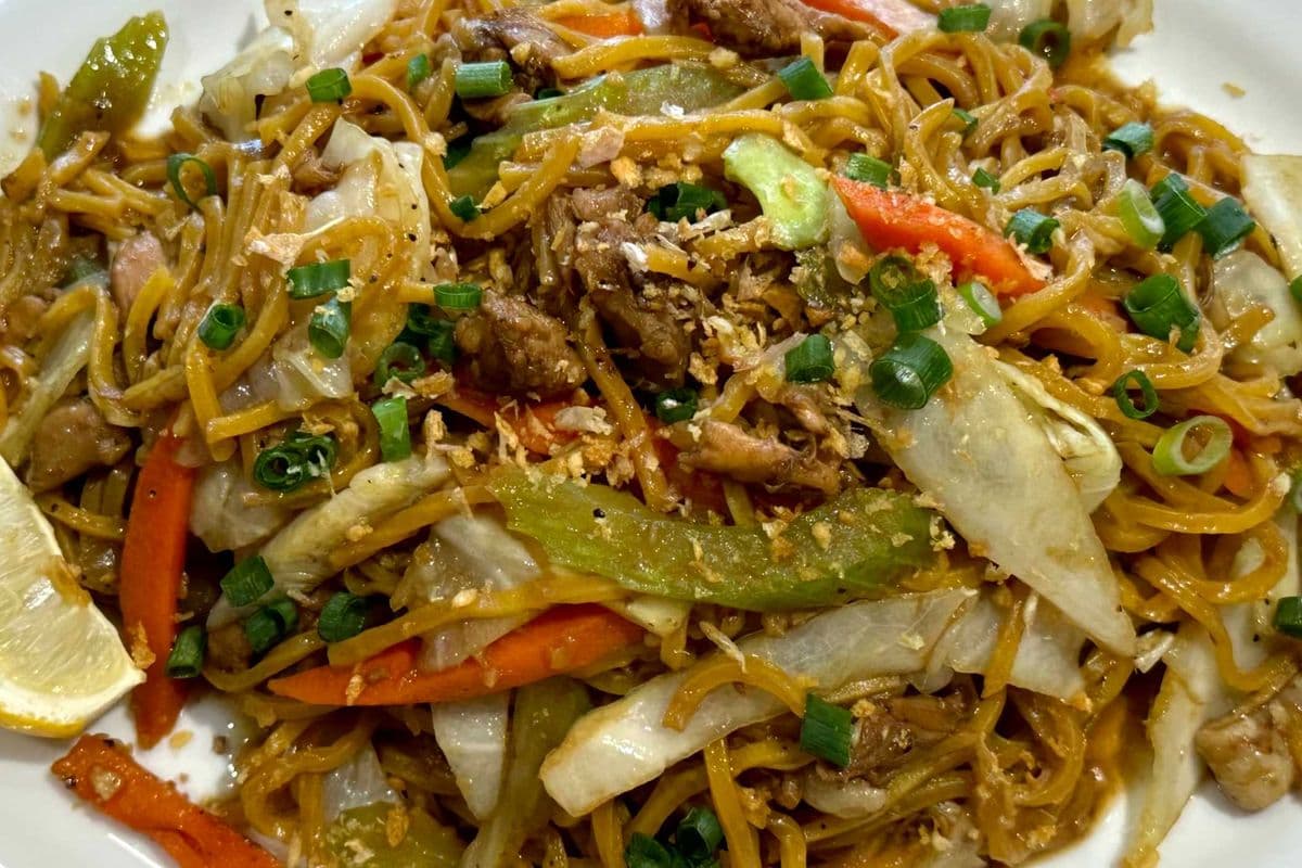 Canton Guisado