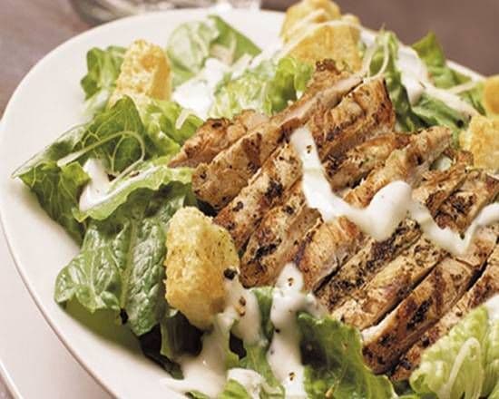 Salade César au Poulet Grillé (Repas) / Caesar Salad with Grilled Chicken (Meal)