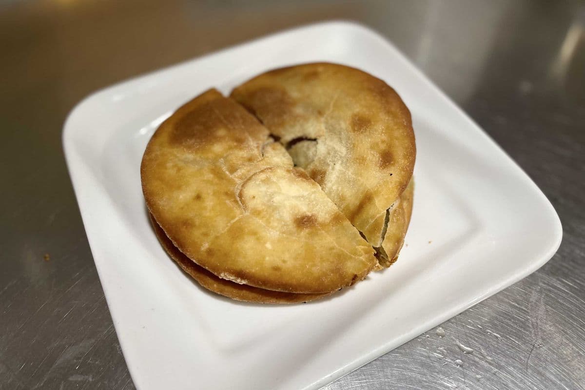 D11. Green Onion Flat Bread (蔥油餅)