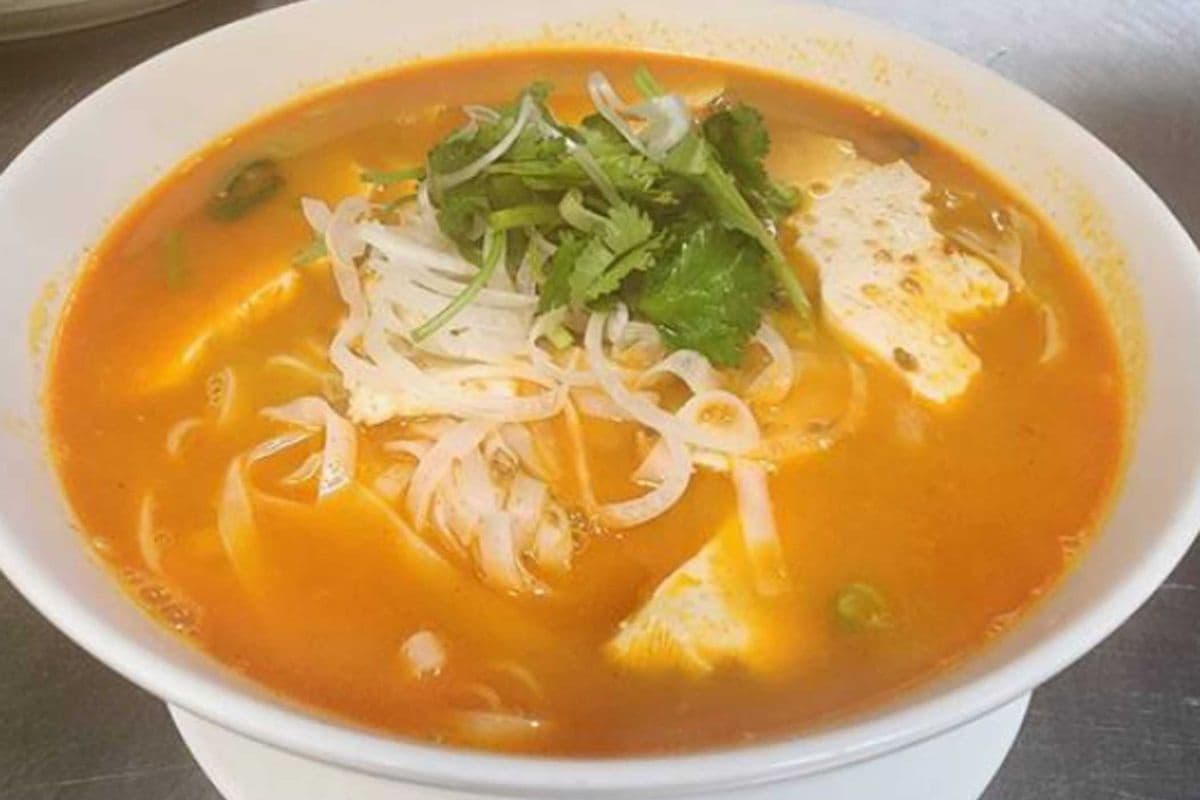 28A. Satay Peanut Chicken Noodle Soup