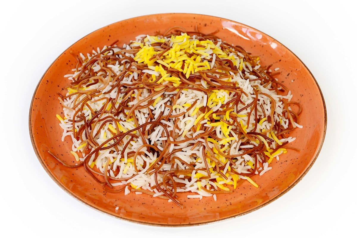 Reshteh Polo (Noodle rice)