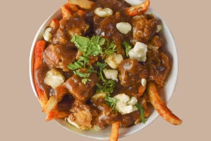 Poutine Poulet Freakin / Freakin Chicken Poutine
