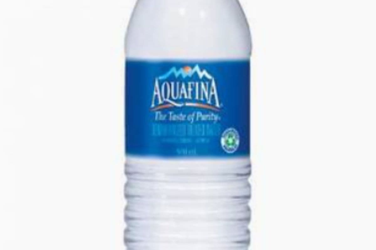 Aquafina (591 ml)