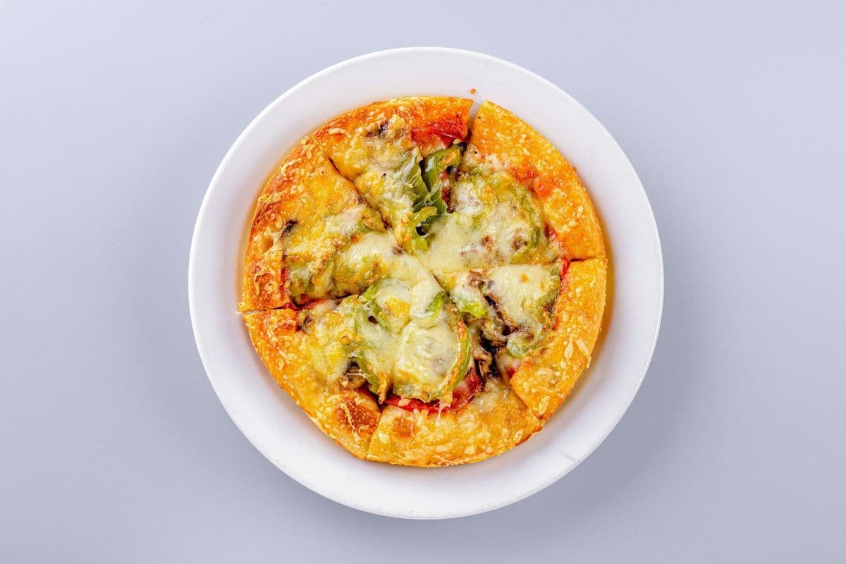 12. Large Pepperoni, Mushroom, and Green Pepper Pizza