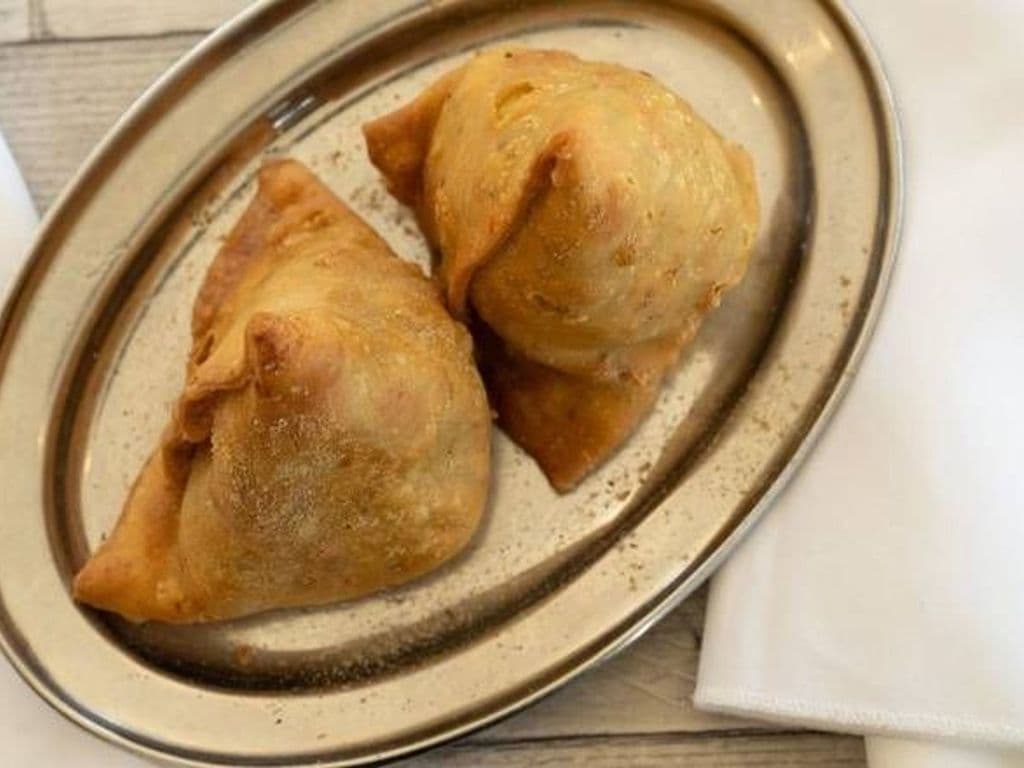 Samosa aux légumes / Vegetable Samosa