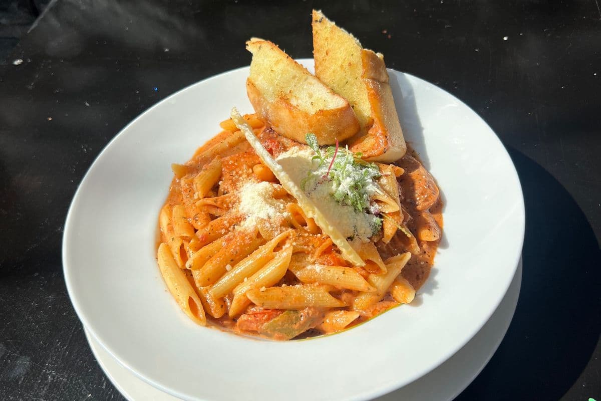 PENNE ALLA VODKA WITH SPICY SAUSAGE 🔥