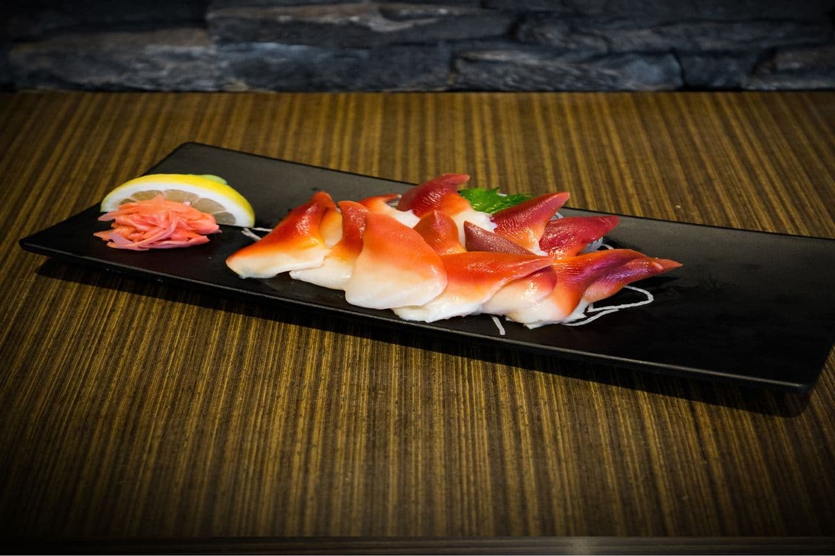 Hokkigai Sashimi (Surf Clam)