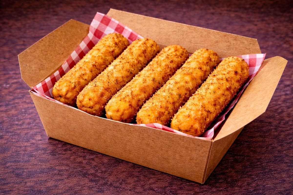 Mozzarella Sticks (5 pcs)