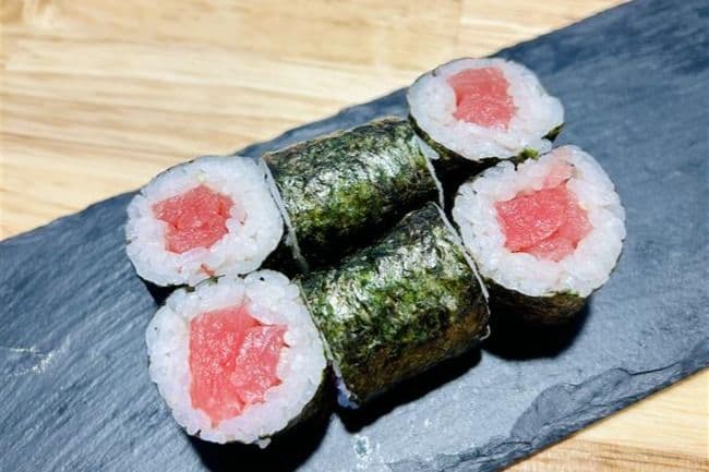 70. Tuna Maki