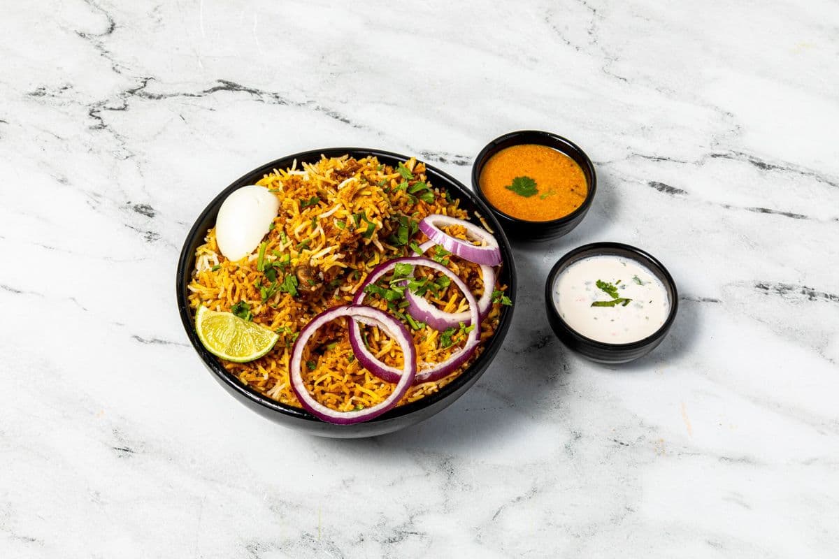 Hyderabad Chicken Dum Biryani