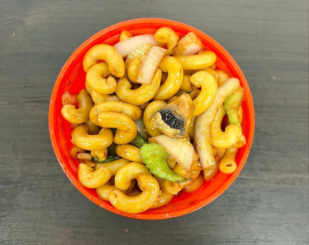 NOUILLES AUX CHAMPIGNONS