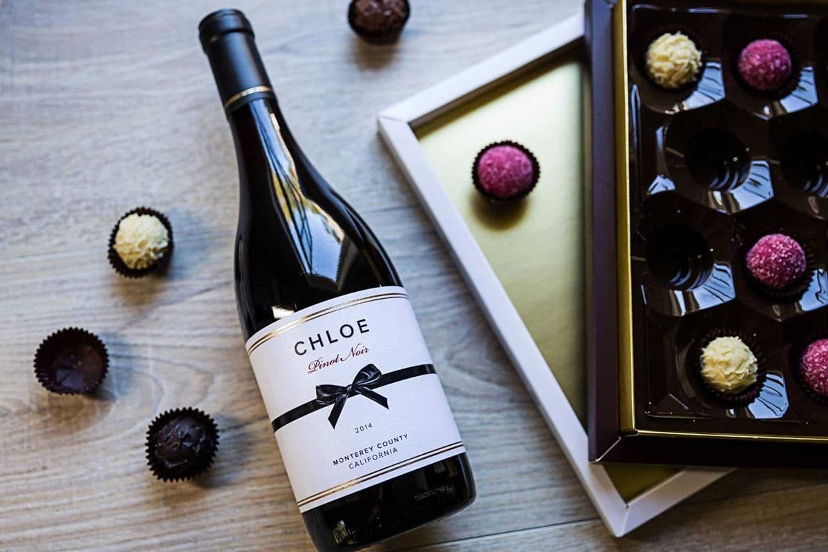 Chloe Pinot Noir Red Wine (750ml) (1 x 750ml)