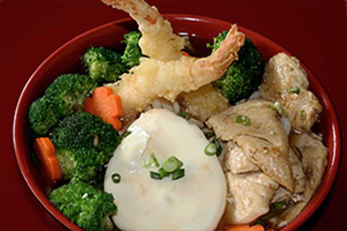 Nabeyaki Noodle Soup