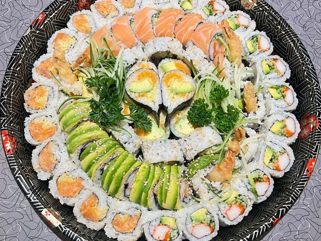 Roll Party Tray (56pcs)