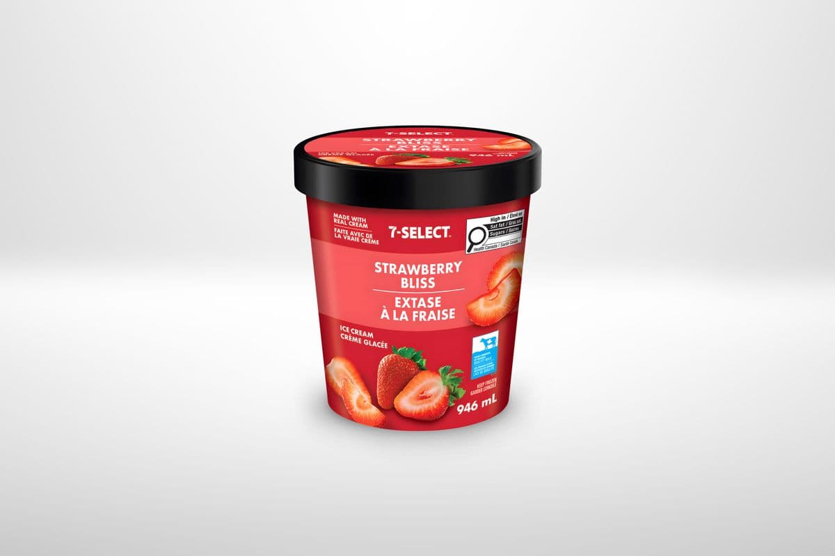 7-Select Strawberry Bliss (946 ml)