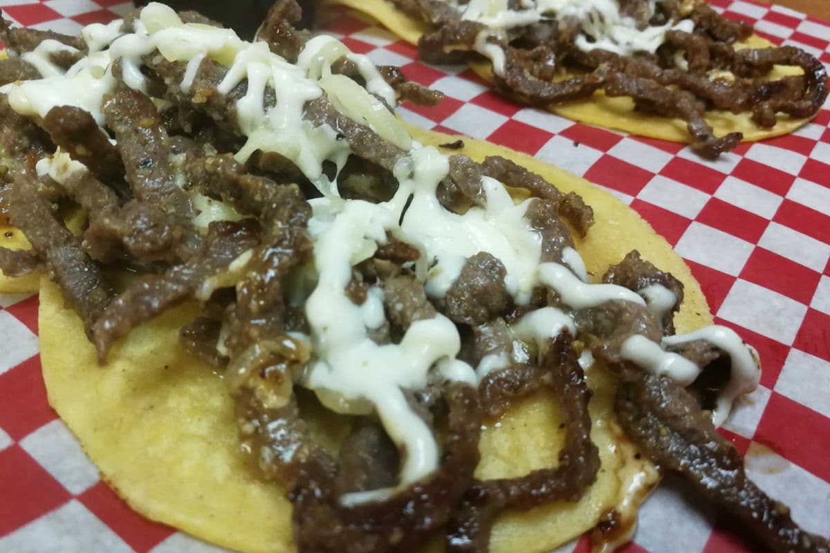 Tacos au boeuf et fromage (4 mcx)