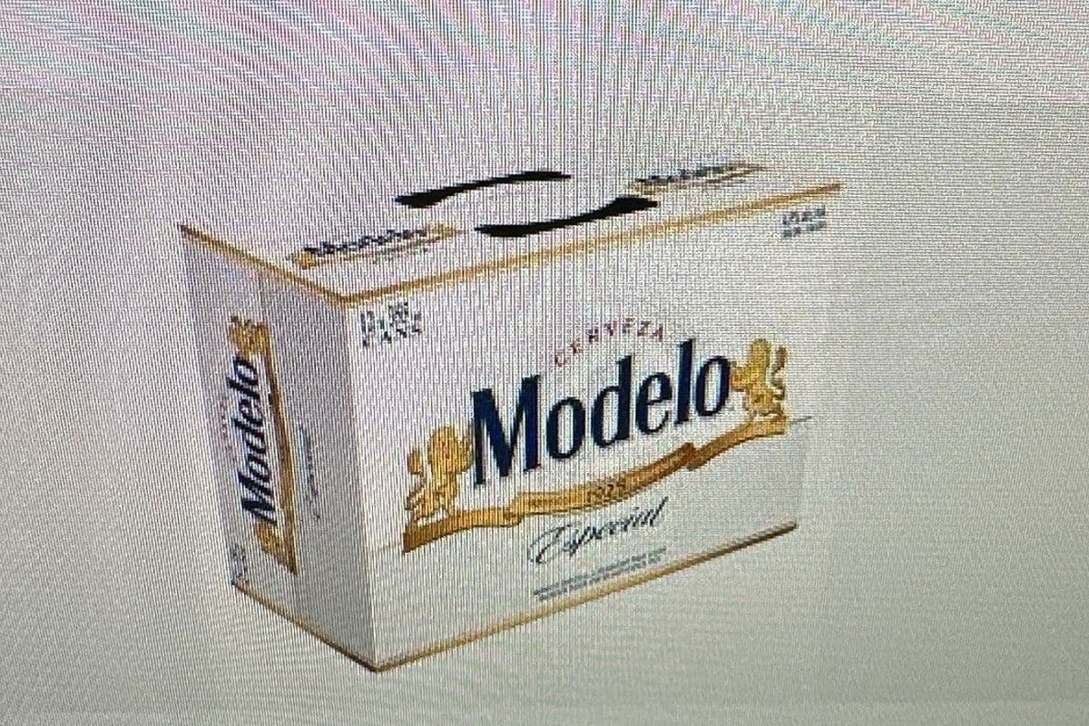 Modelo 4.5% Beer (12 x 355 ml Cans)
