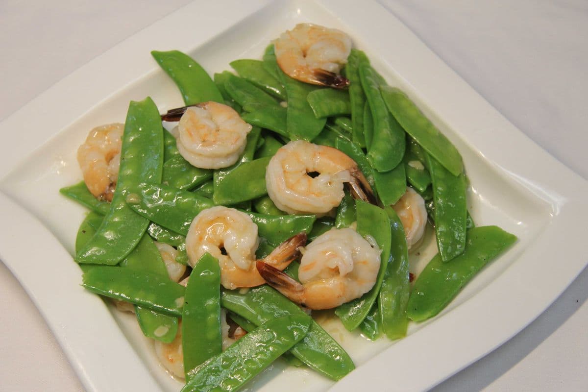 26. Prawns with Snow Peas