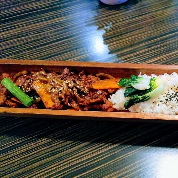 Jeyuk porc épicé / Spicy Pork Jeyuk