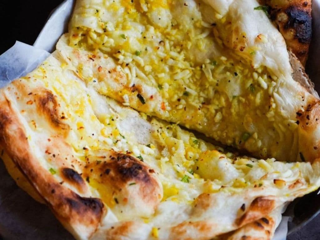 Garlic & Cheese Naan