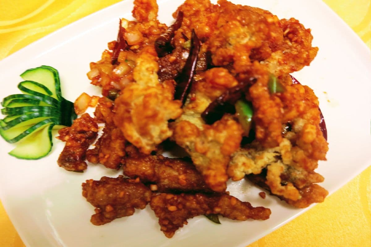 Dry Chili Chicken (Hot and Spicy)