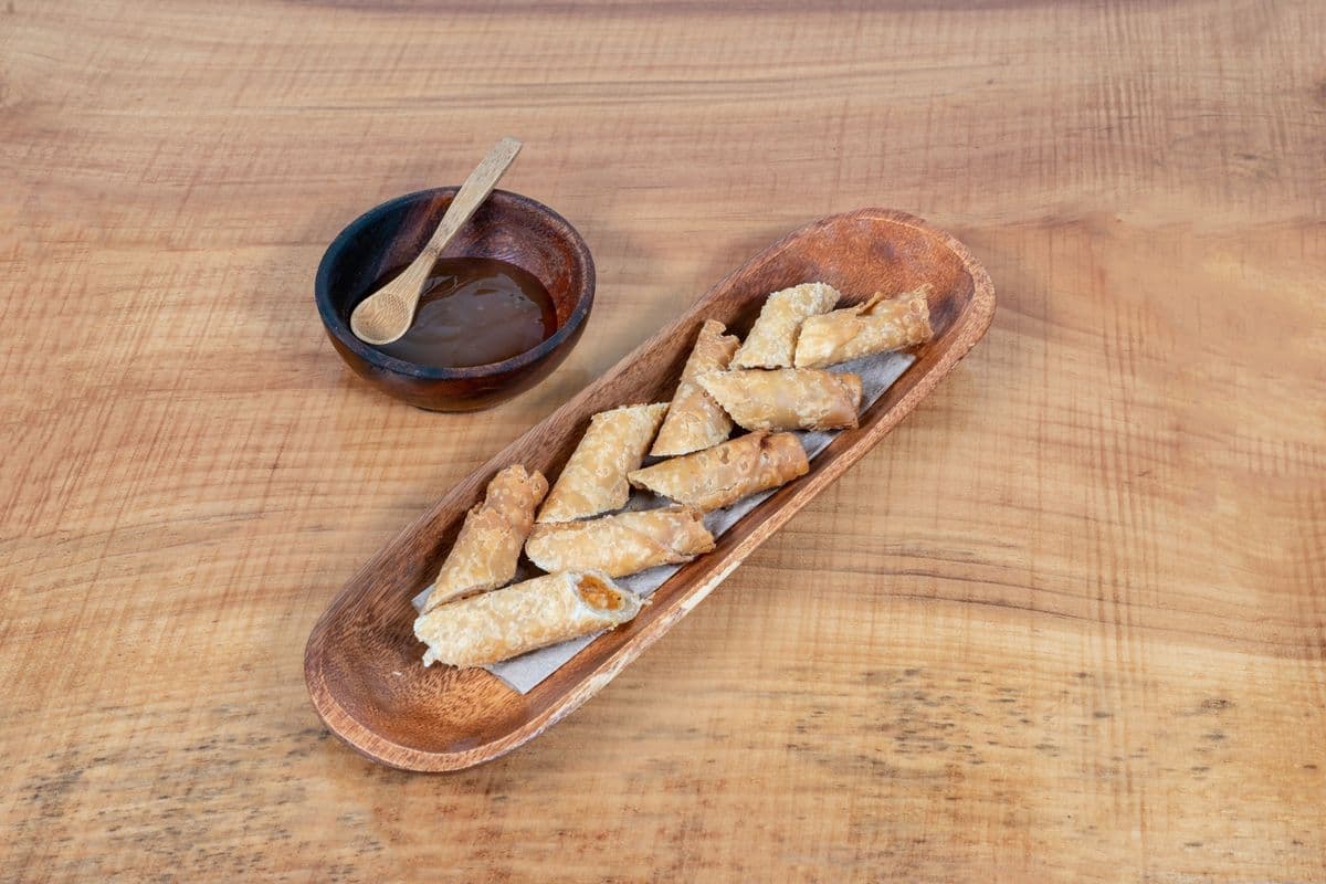 Chicken Spring Rolls (2 pcs)