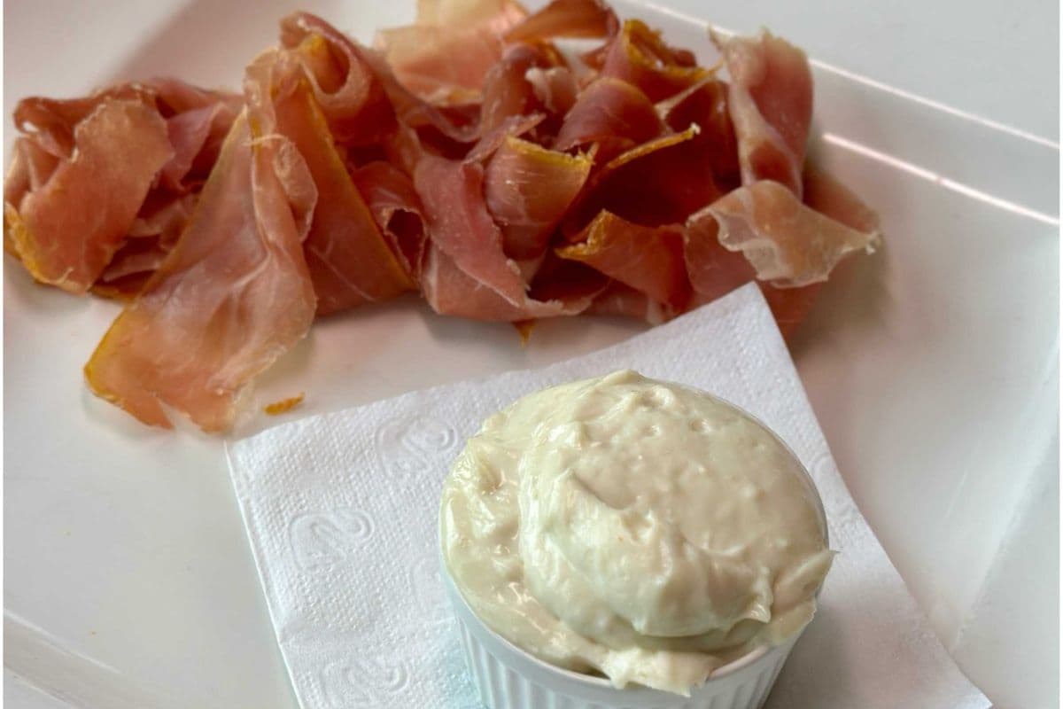 Prosciutto with Whipped Gorgonzola