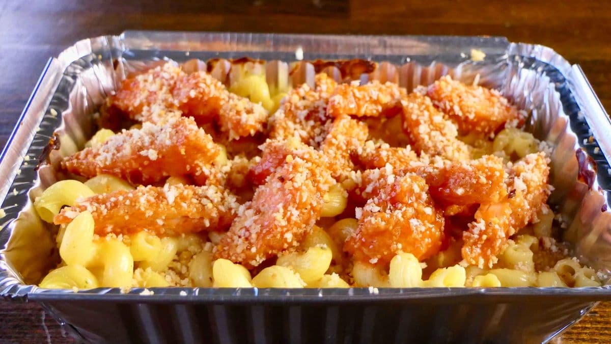 Classic Buffalo Chicken Mac