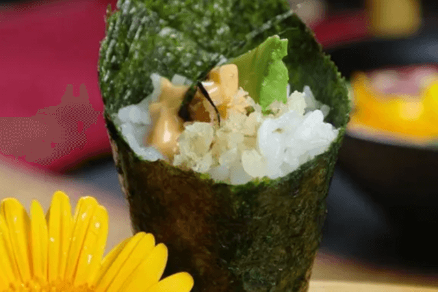 Spicy Crab Meat Hand Roll
