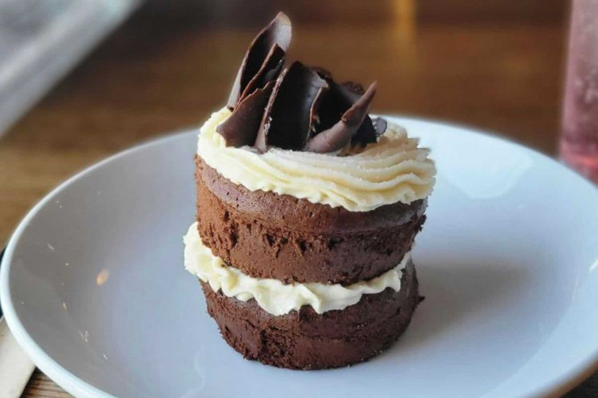 Gluten Free Salted Caramel Cake