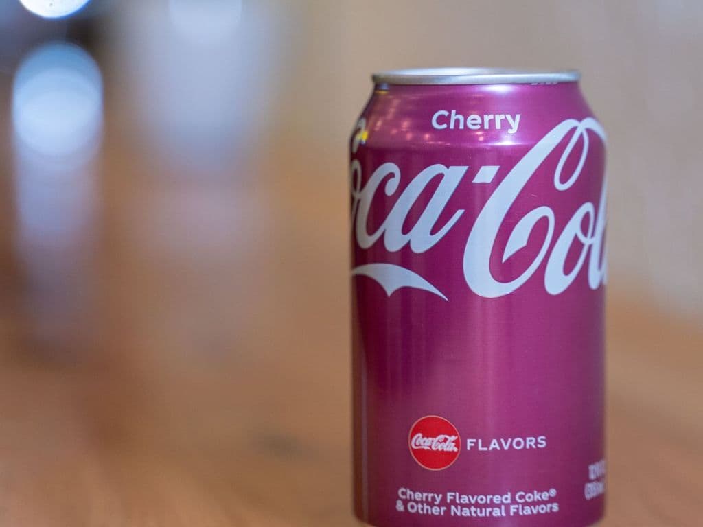 Soft drink Cherry Coke