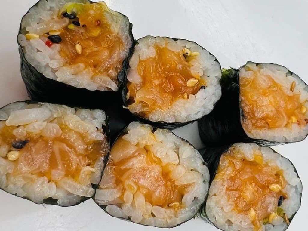 25. Saumon épicé / 25. Spicy Salmon