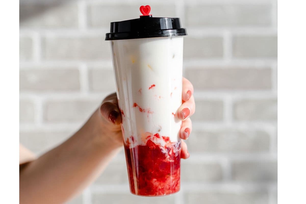 Strawberry Smoothie Macchiato