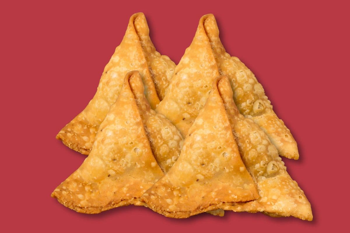 Samosa House Hand Made Samosa (4pcs) (Large)
