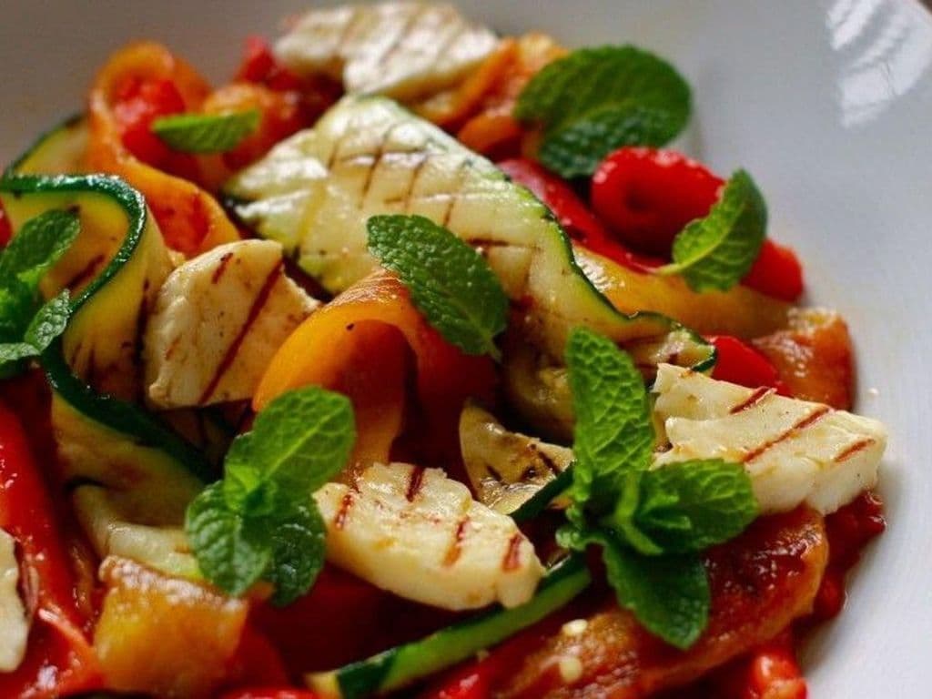 Insalata Regina Family Tray