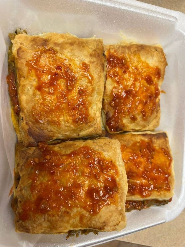 Schezwan Puff