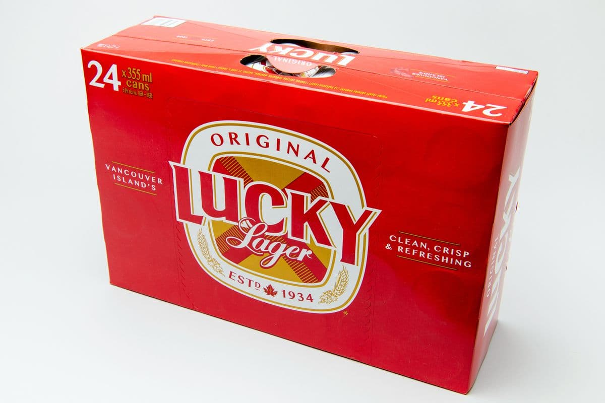Lucky Lager (24 Cans) (24 x 355)