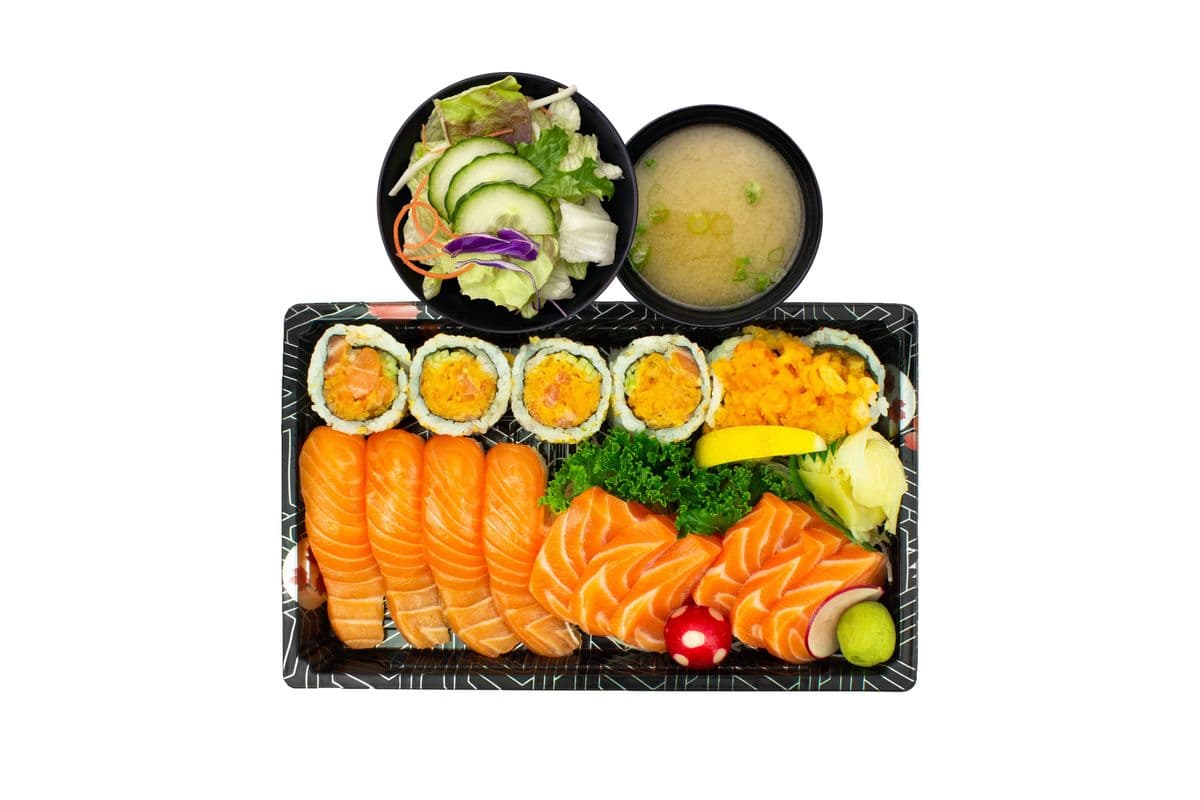 Salmon Lover (16 pcs)