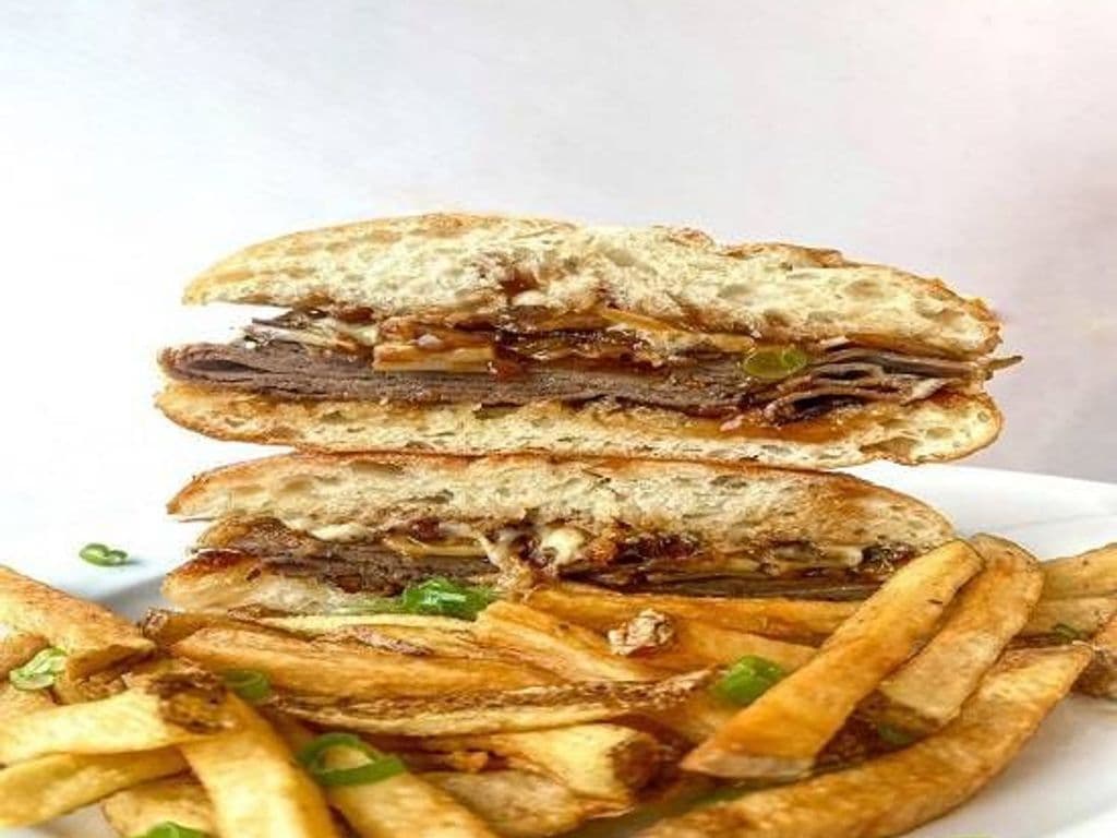 Roast beef sandwich