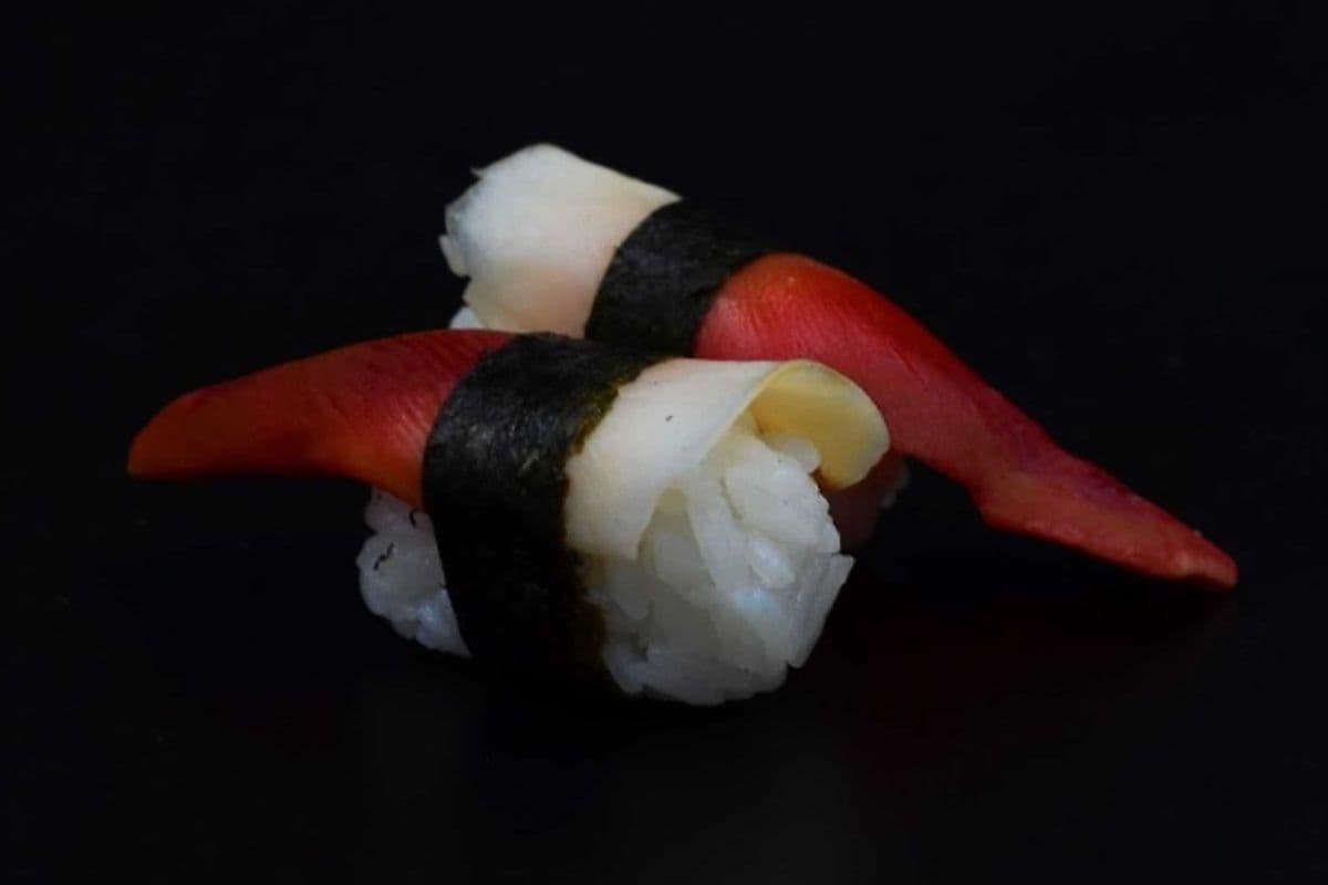 Surf Clam Nigiri