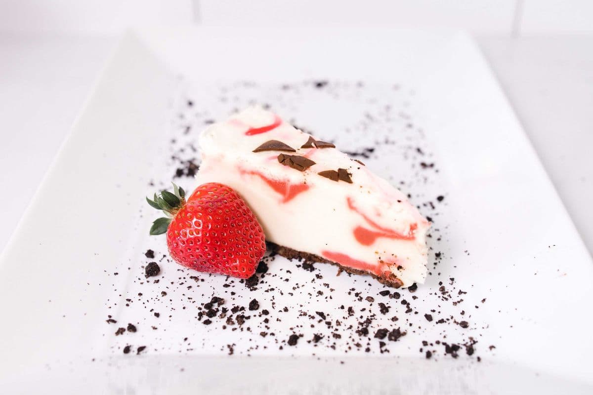 Strawberry Champagne Cheesecake *GF*