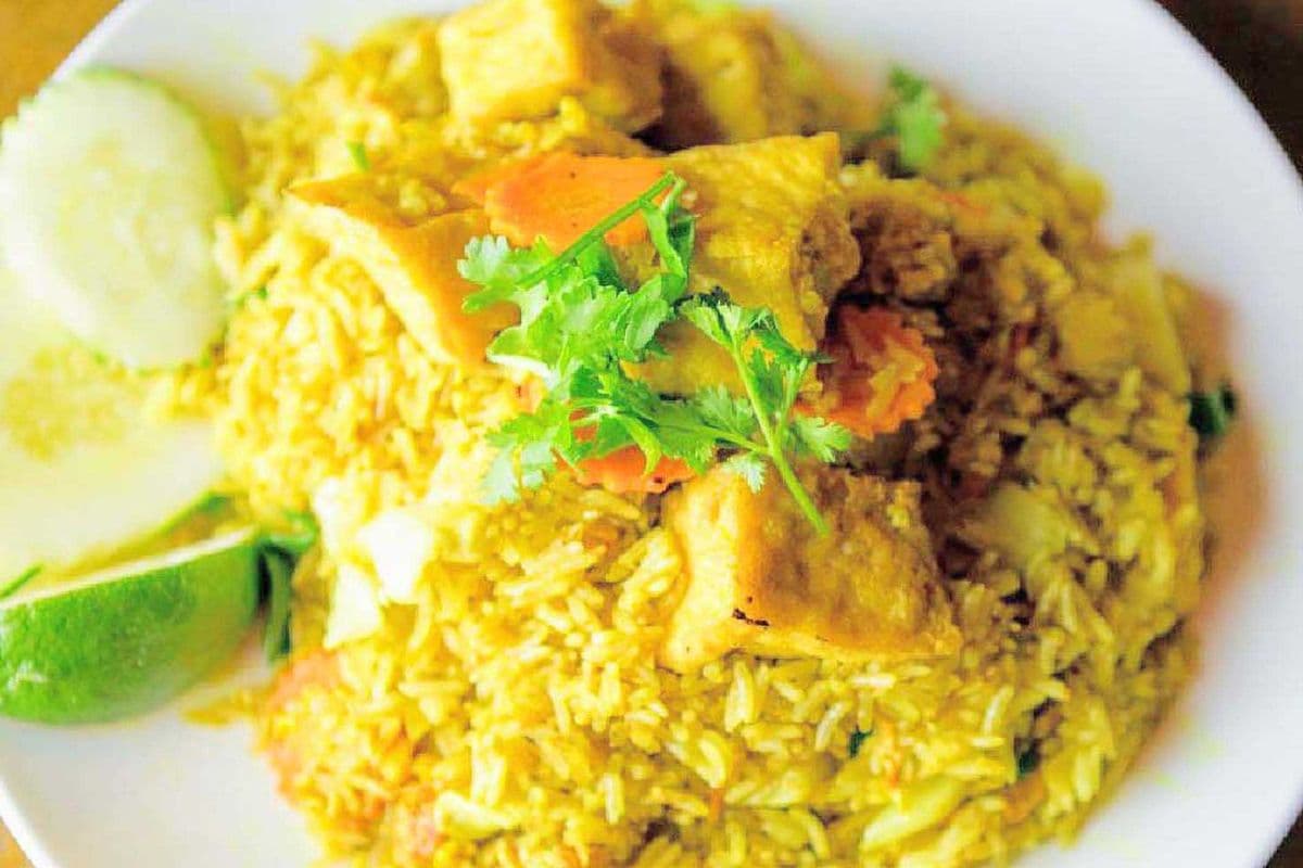 V4B Vegetable Singapore Fried Rice