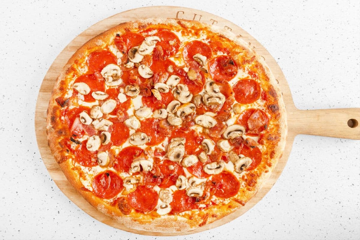 Canadian Pizza