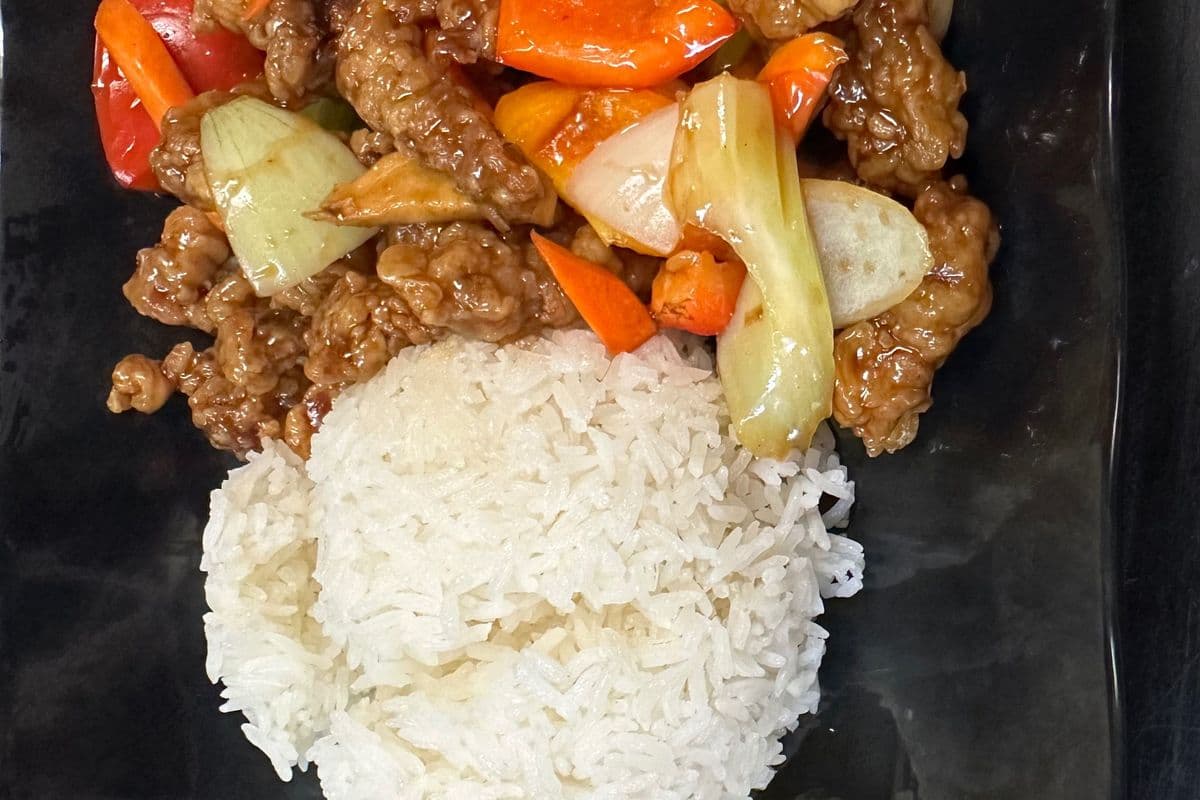 24B. Ginger Beef on Steamed Rice